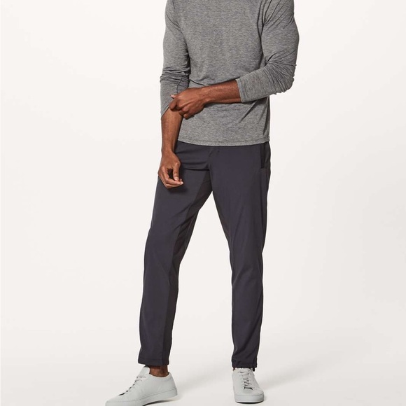 Lululemon Great Wall Pant 32" Inseam 
Black - Picture 1 of 7